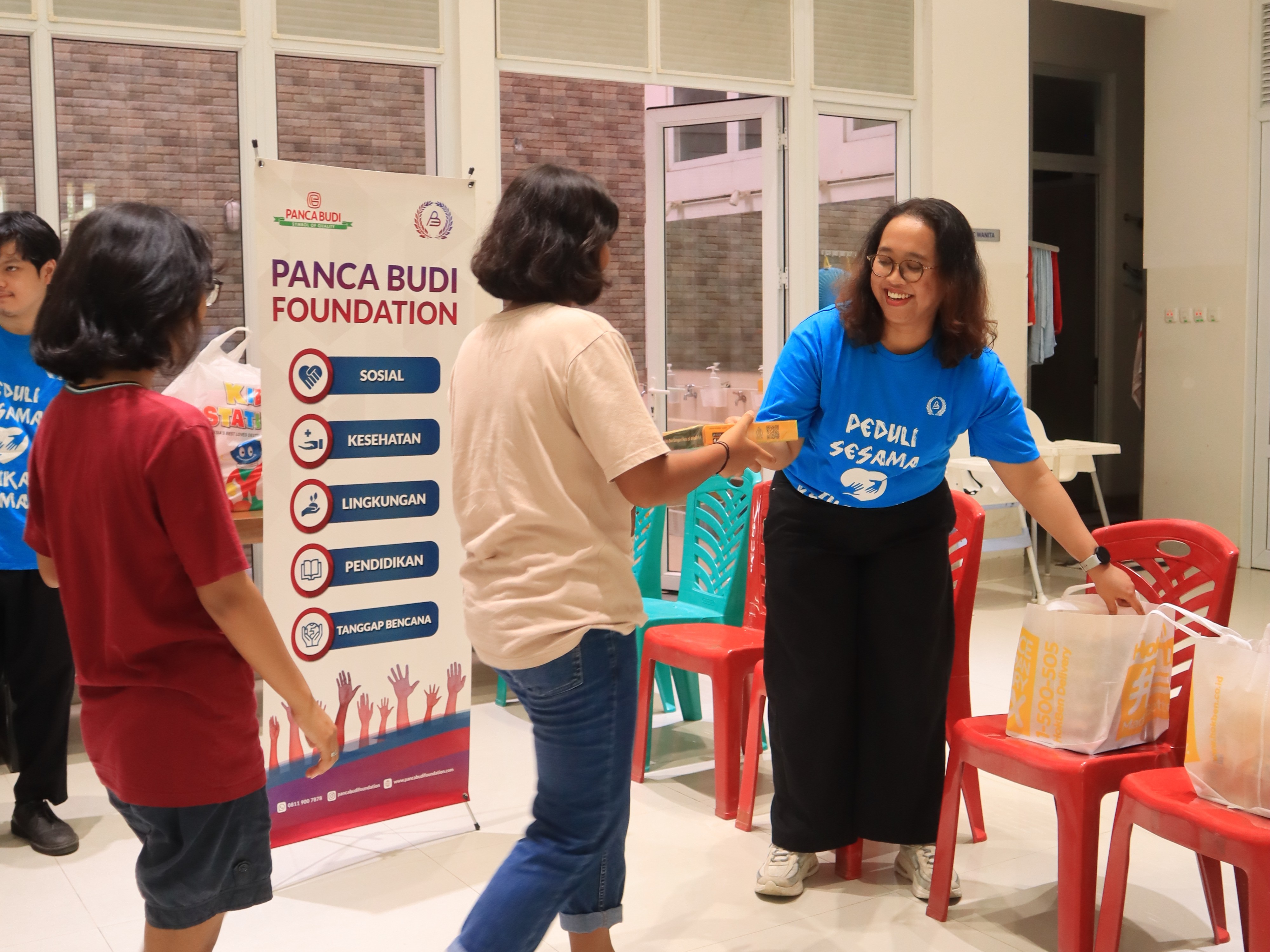 Berbagi Kasih di Panti Asuhan Kasih Sesama Umat